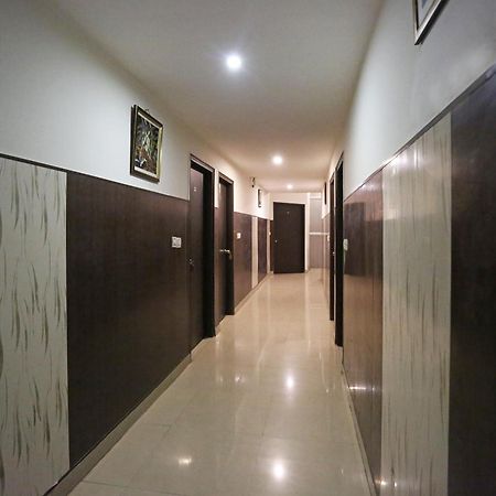 Hotel O Kanha Continental Агра Экстерьер фото