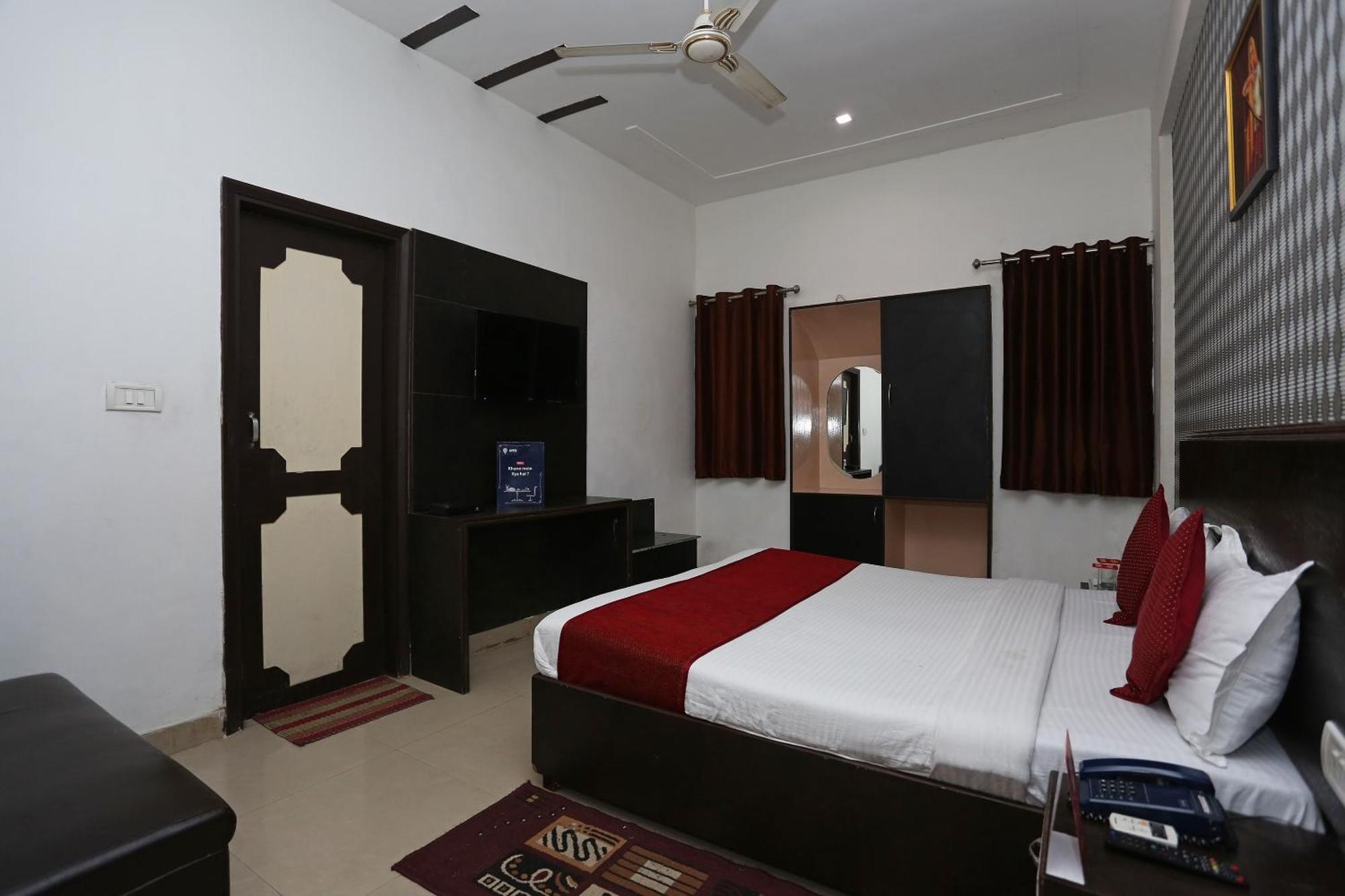 Hotel O Kanha Continental Агра Экстерьер фото