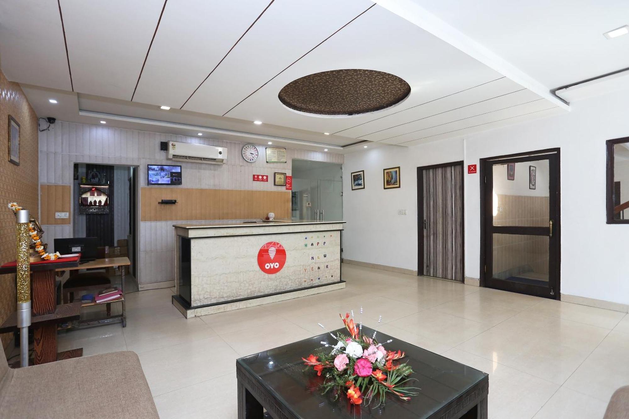 Hotel O Kanha Continental Агра Экстерьер фото