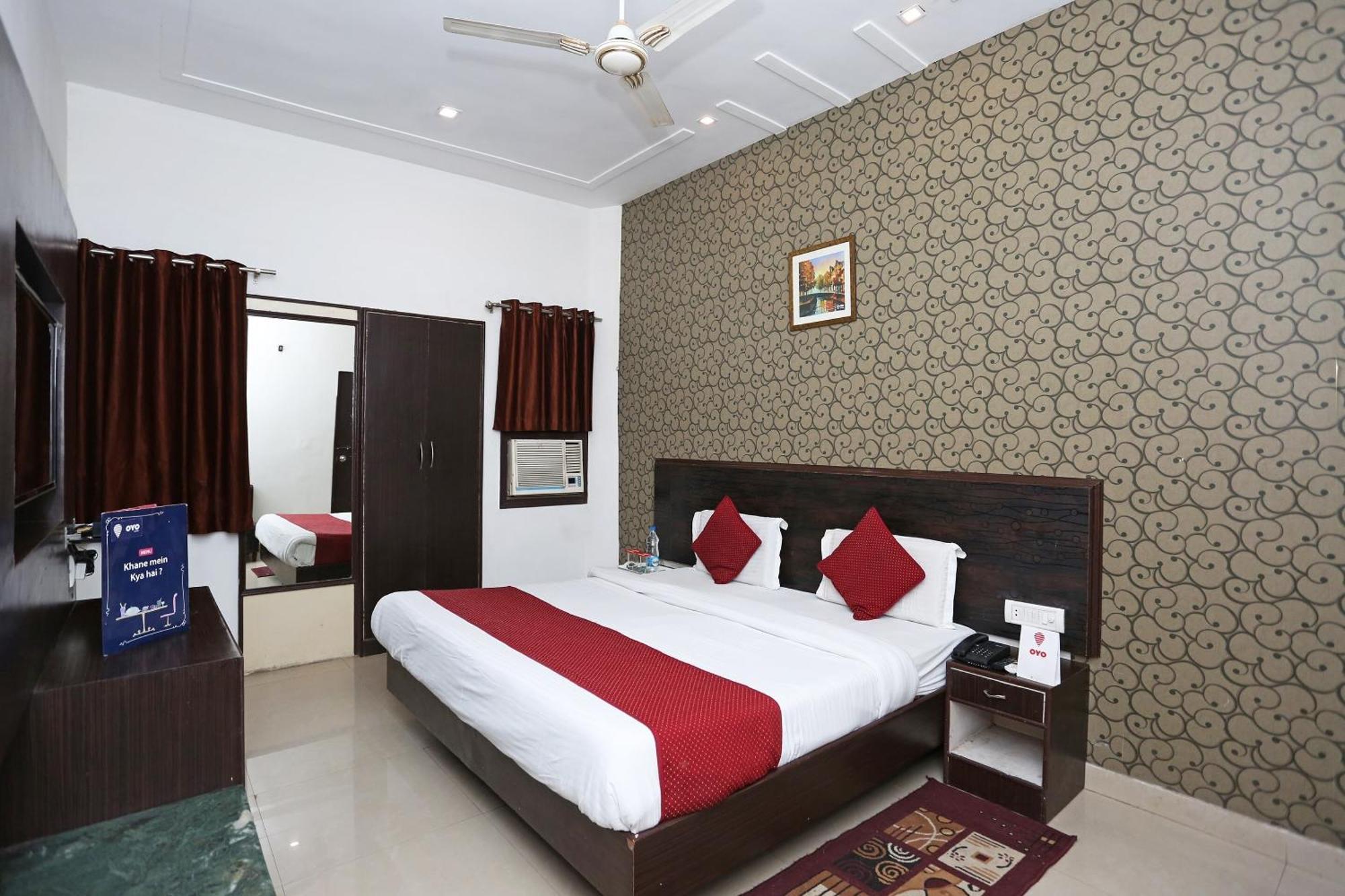 Hotel O Kanha Continental Агра Экстерьер фото