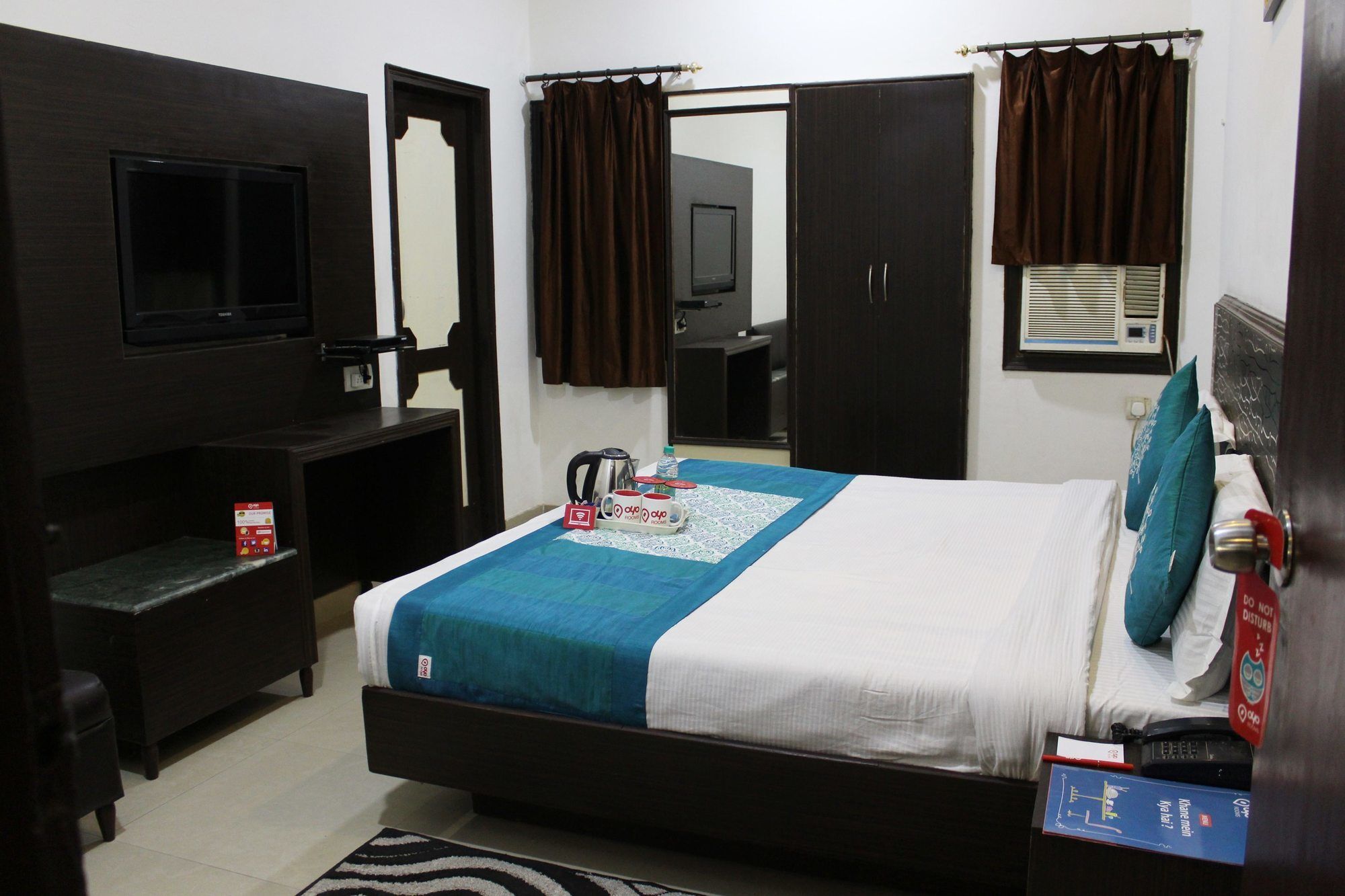 Hotel O Kanha Continental Агра Экстерьер фото